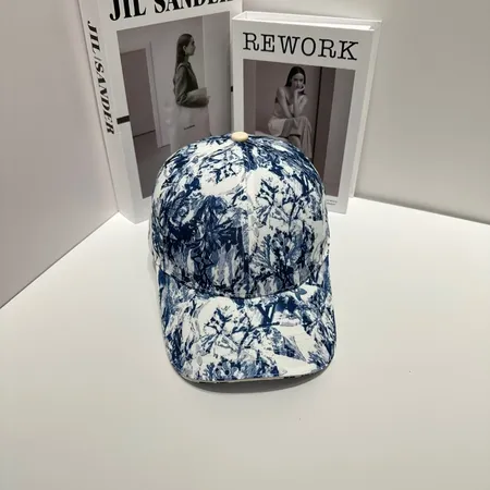 ルイヴィトン 帽子