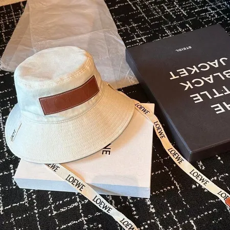 ロエベ 帽子