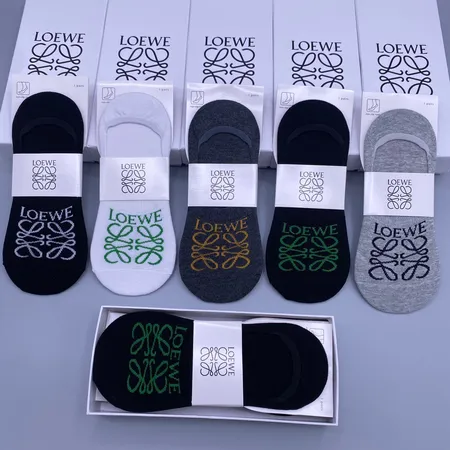 スーパーコピー ロエベ 靴下