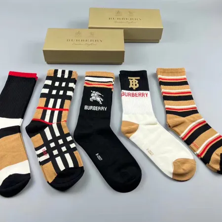 スーパーコピー バーバリー ス 靴下