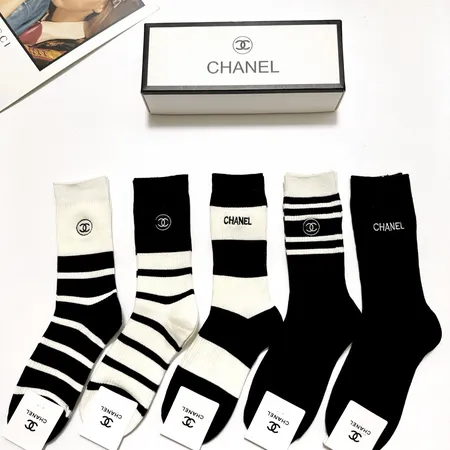 スーパーコピー シャネル 靴下