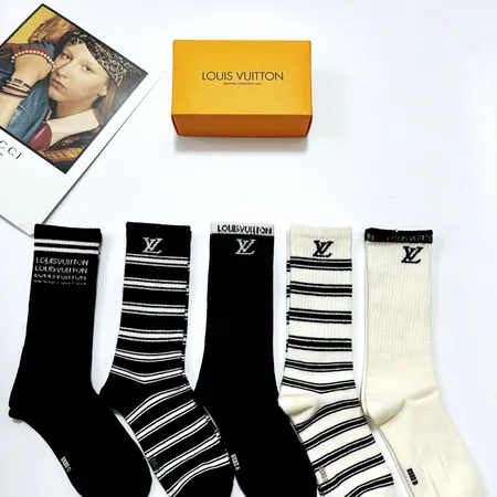 スーパーコピー ルイヴィトン 靴下