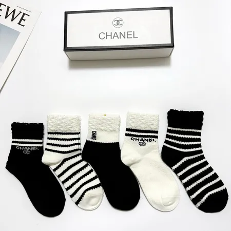 スーパーコピー シャネル 靴下