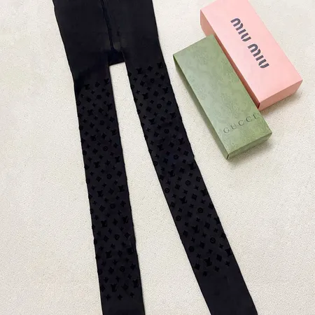  スーパーコピー イブサンローラン 靴下