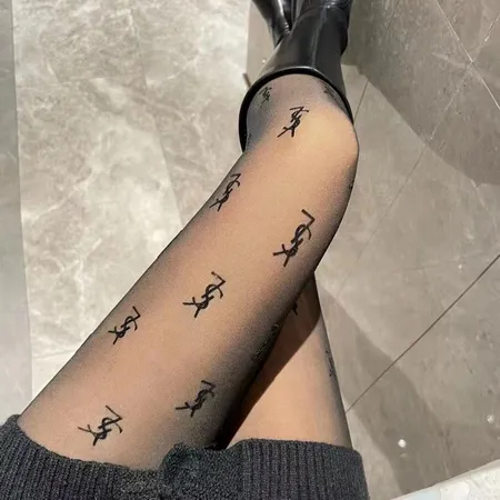  スーパーコピー イブサンローラン 靴下