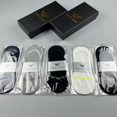  スーパーコピー アルマーニ 靴下