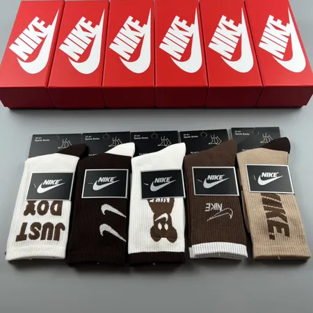 スーパーコピー ナイキ 靴下