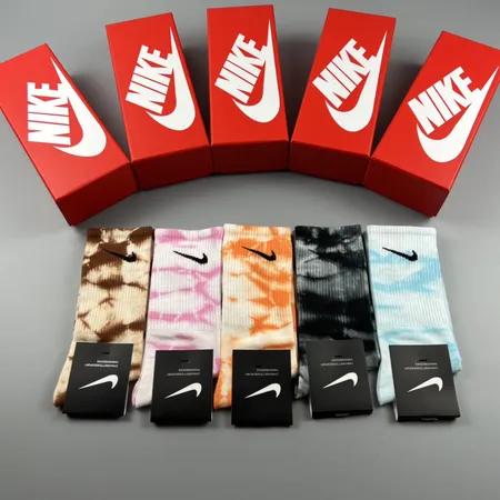 スーパーコピー ナイキ 靴下