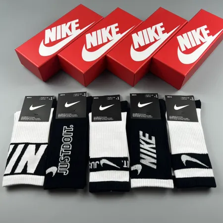 スーパーコピー ナイキ 靴下
