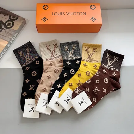 スーパーコピー ルイヴィトン 靴下