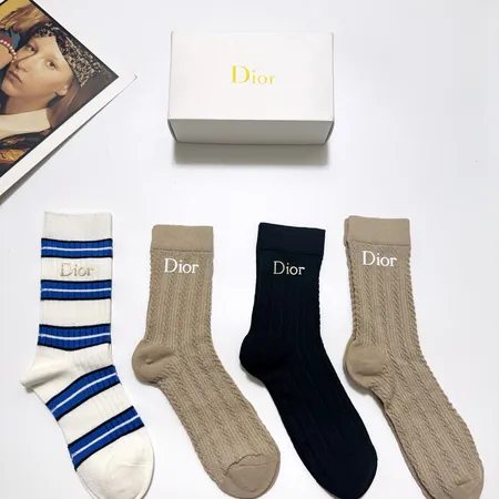 スーパーコピー ディオール 靴下