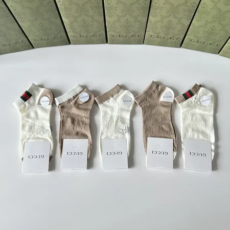 スーパーコピー グッチ 靴下