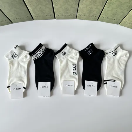 スーパーコピー グッチ 靴下