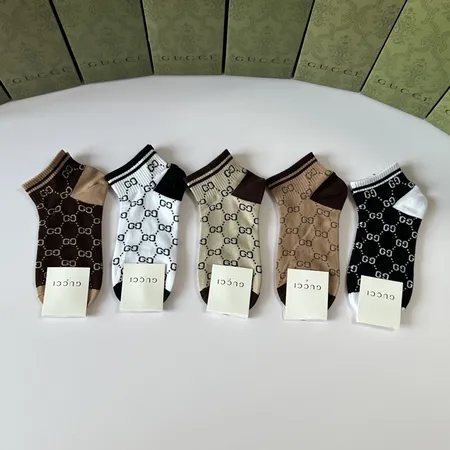  スーパーコピー グッチ 靴下