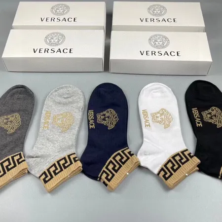 スーパーコピー ヴェルサーチ 靴下