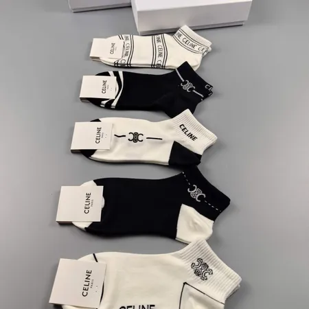 スーパーコピー セリーヌ 靴下