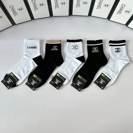 スーパーコピー シャネル 靴下