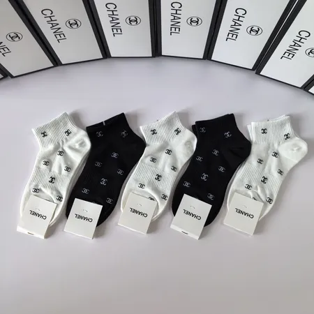 スーパーコピー シャネル 靴下