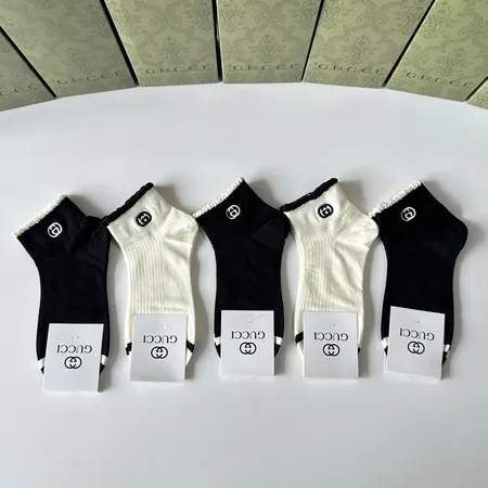 スーパーコピー グッチ 靴下