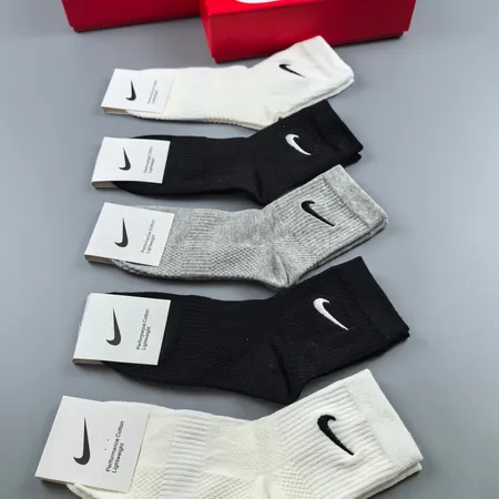 スーパーコピー ナイキ 靴下