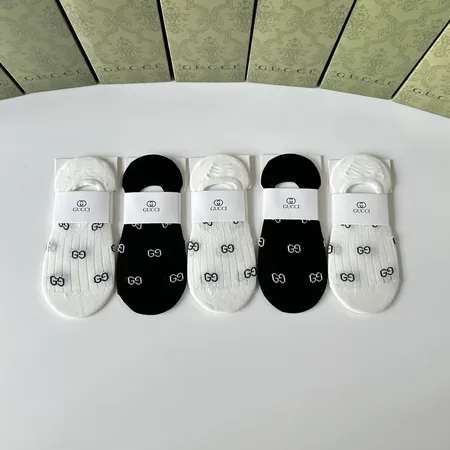 スーパーコピー グッチ 靴下