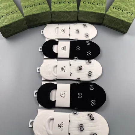 スーパーコピー グッチ 靴下