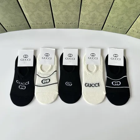 スーパーコピー グッチ 靴下