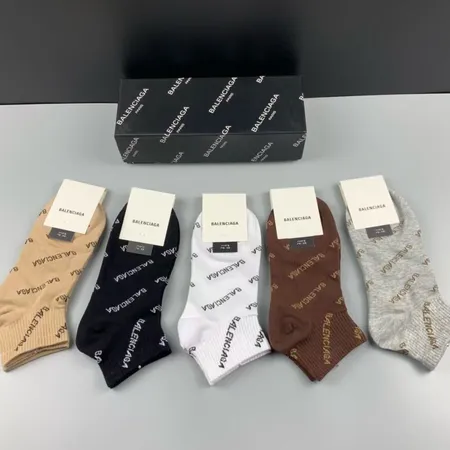 スーパーコピー バレンシアガ 靴下