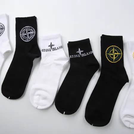 スーパーコピー ストーンアイランド 靴下