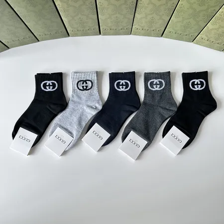 スーパーコピー グッチ 靴下
