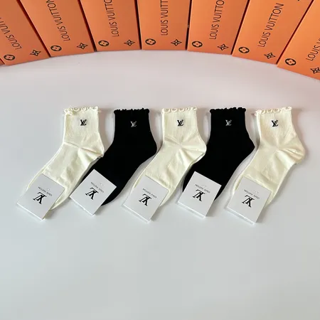 スーパーコピー ルイヴィトン 靴下