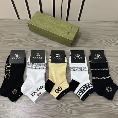 スーパーコピー グッチ 靴下