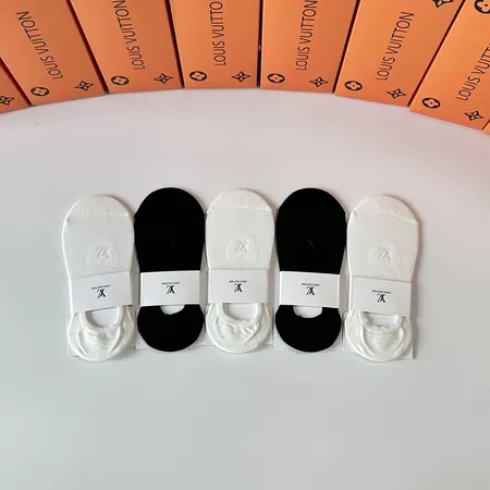 スーパーコピー ルイヴィトン 靴下