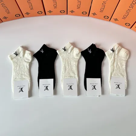 スーパーコピー ルイヴィトン 靴下