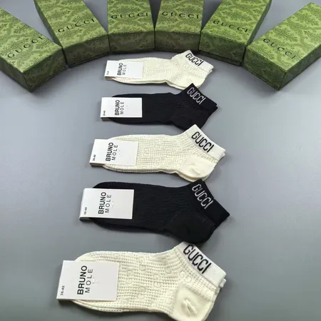 スーパーコピー グッチ 靴下