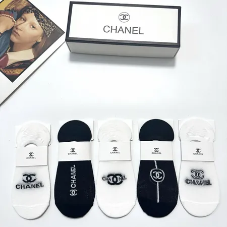 スーパーコピー シャネル 靴下