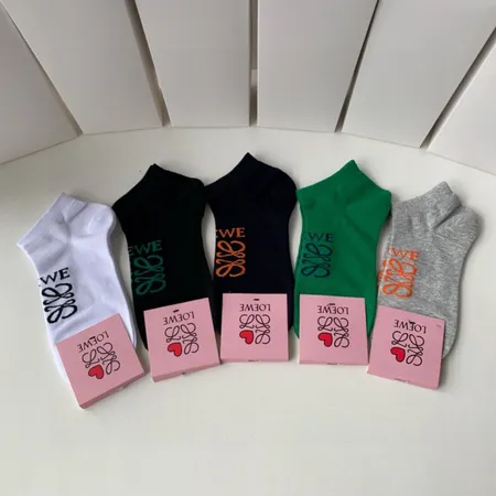 スーパーコピー ロエベ 靴下