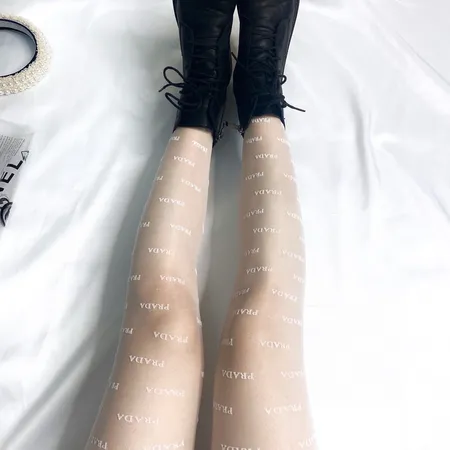 スーパーコピー バレンシアガ 靴下