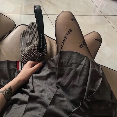 スーパーコピー バレンシアガ 靴下