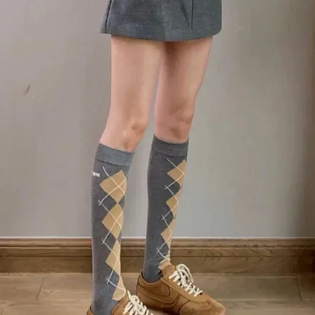 スーパーコピー ミュウミュウ 靴下