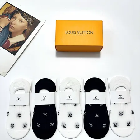 スーパーコピー ルイヴィトン 靴下