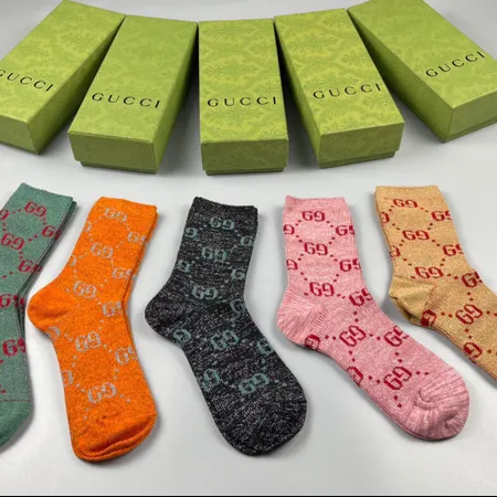 スーパーコピー グッチ 靴下