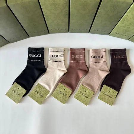 スーパーコピー グッチ 靴下