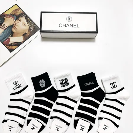 スーパーコピー シャネル 靴下