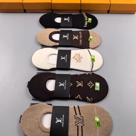 スーパーコピー ルイヴィトン 靴下