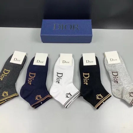 スーパーコピー ディオール 靴下