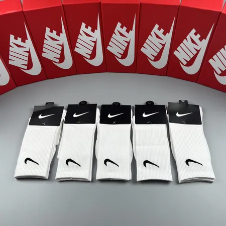スーパーコピー ナイキ 靴下
