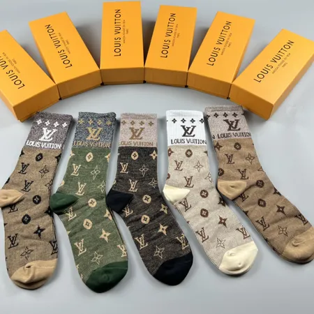 スーパーコピー ルイヴィトン 靴下