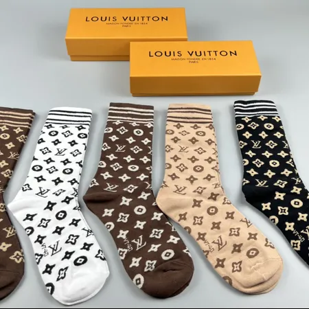 スーパーコピー ルイヴィトン 靴下