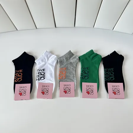 スーパーコピー ロエベ 靴下